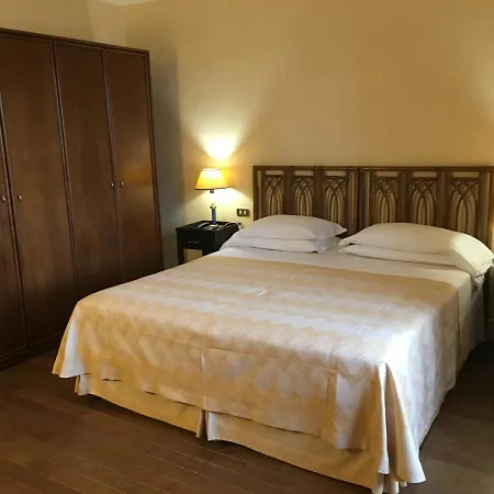 Francia E Quirinale Hotel
