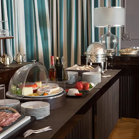 Hotel Francia E Quirinale 4*