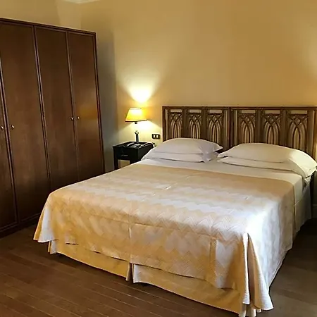 Francia E Quirinale Hotel