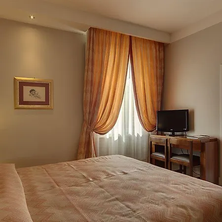 Hotel Francia E Quirinale 4*