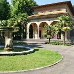 Francia E Quirinale 4*