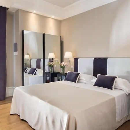 Francia E Quirinale Hotel 4*