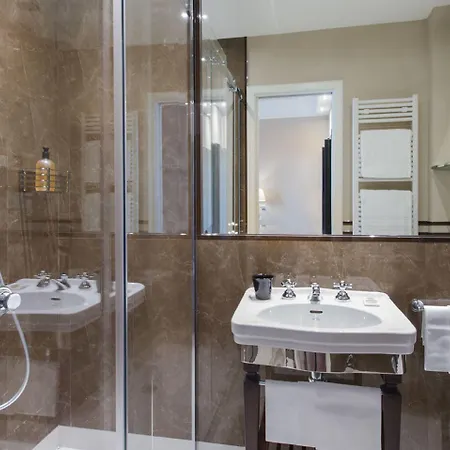 Hotel Francia E Quirinale 4*